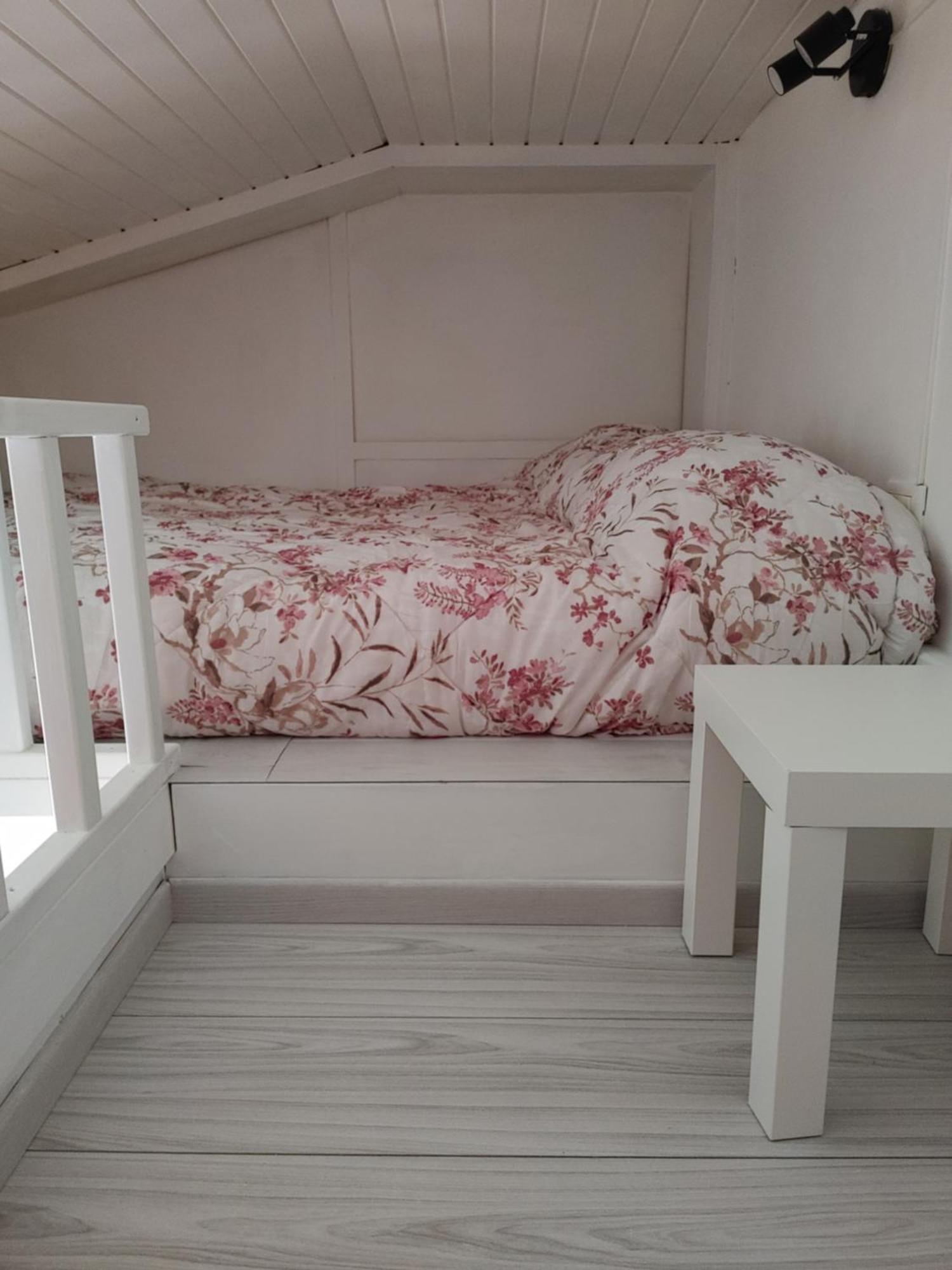 Studio Flat Trastevere Rome Bagian luar foto